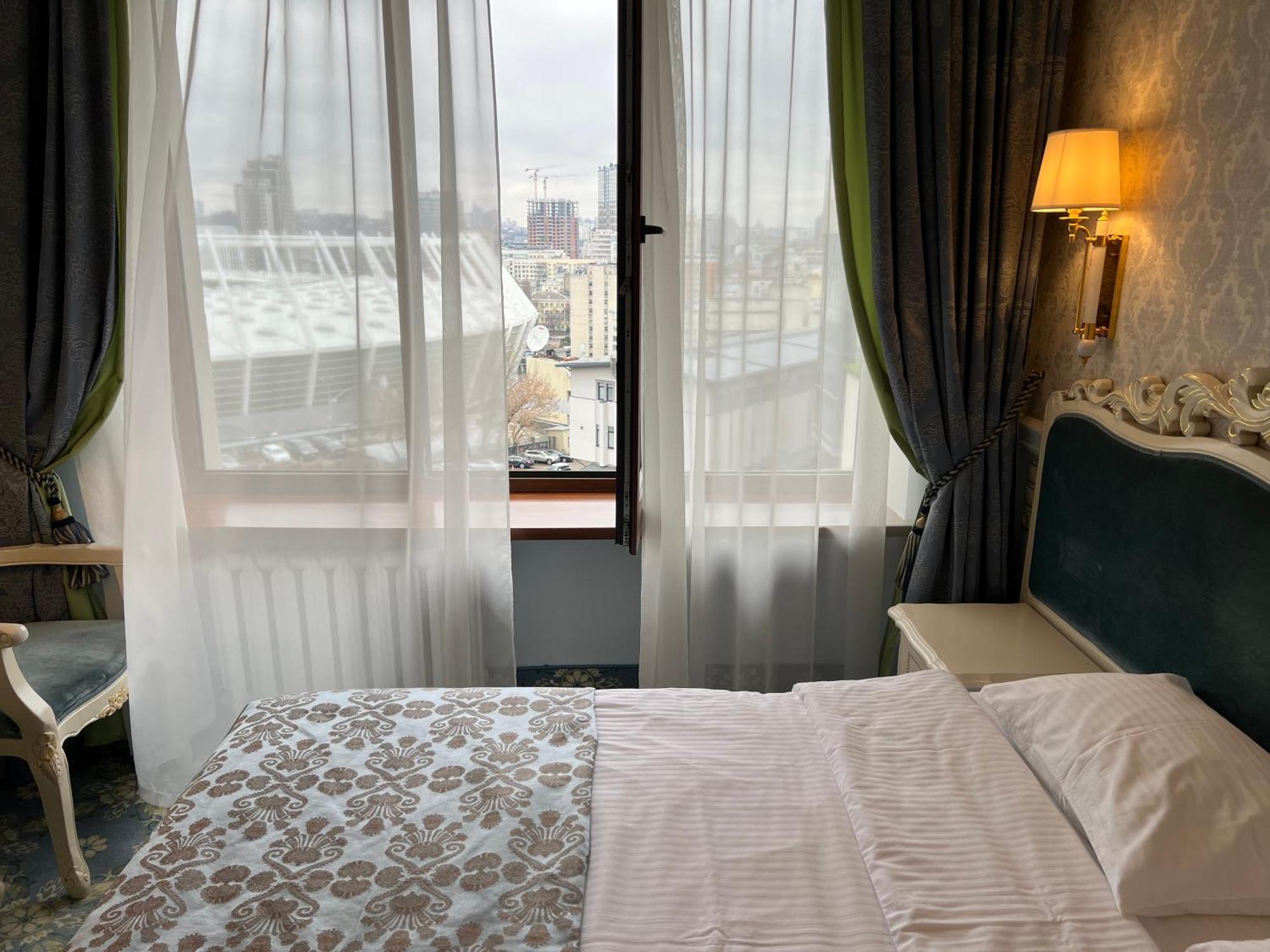 Royal Olympic Hotel Kijev Kültér fotó